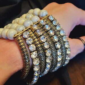 Bracelet ~ “Half and Half” Design ~ Excellent Condition